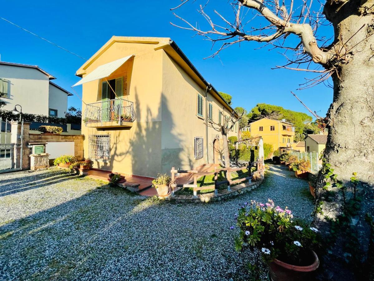 Casetta Luna E Sole Montescudaio Exteriör bild
